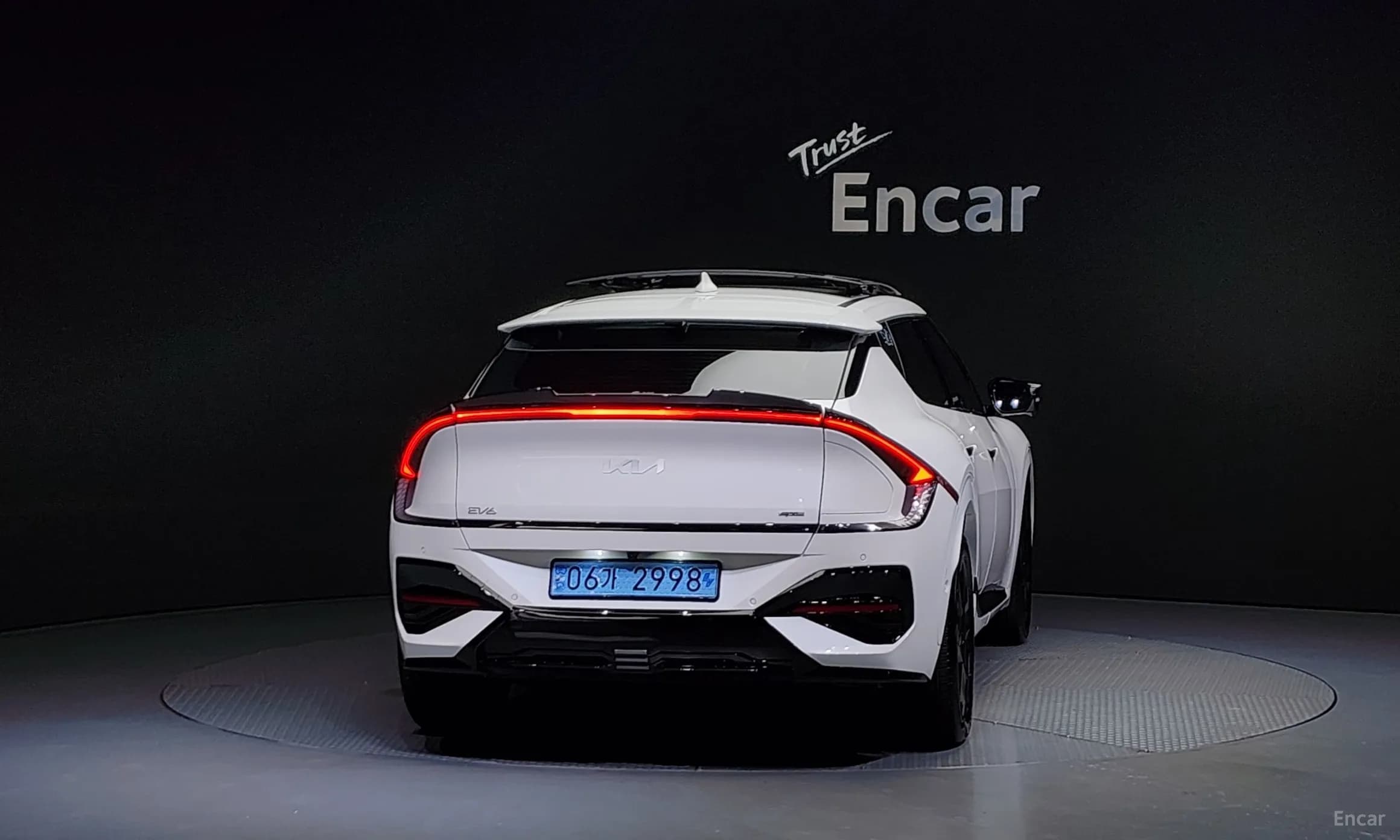 EV6