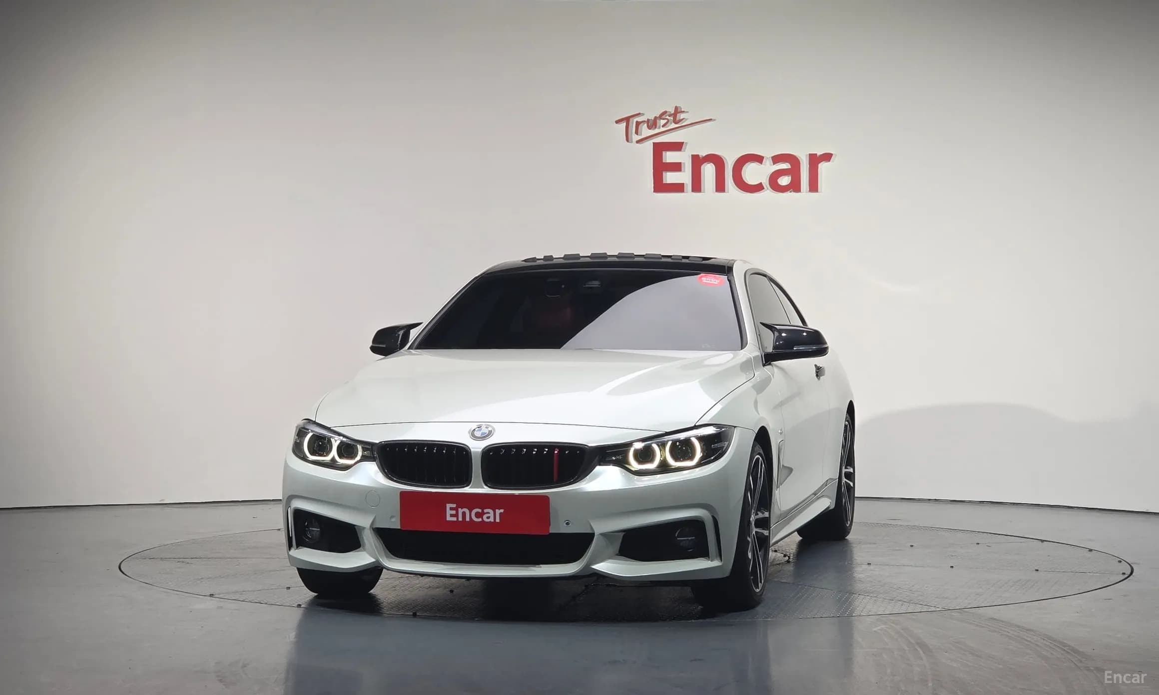 Series 4 (F32)