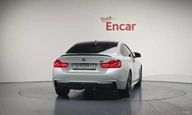 Series 4 (F32)