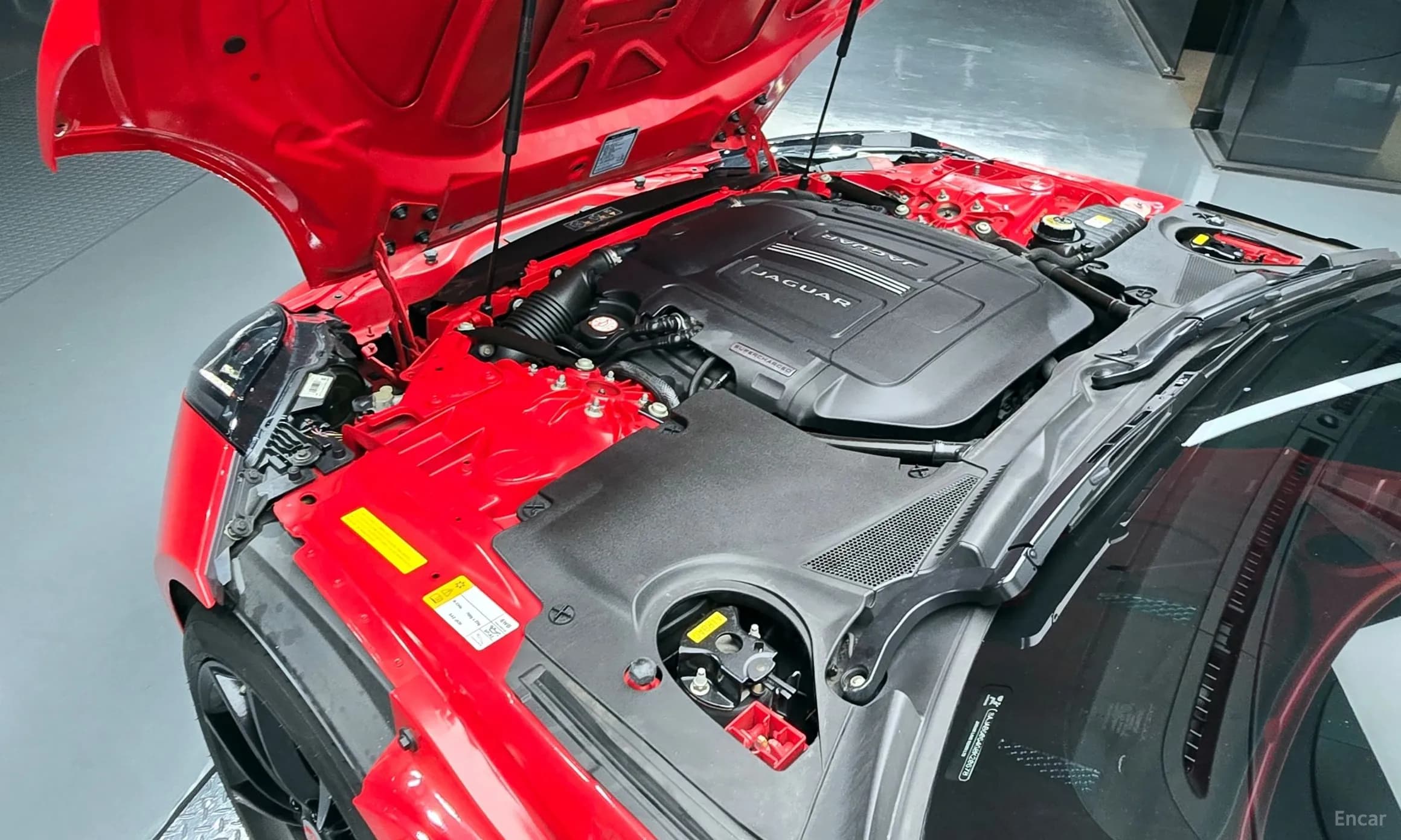 F-TYPE