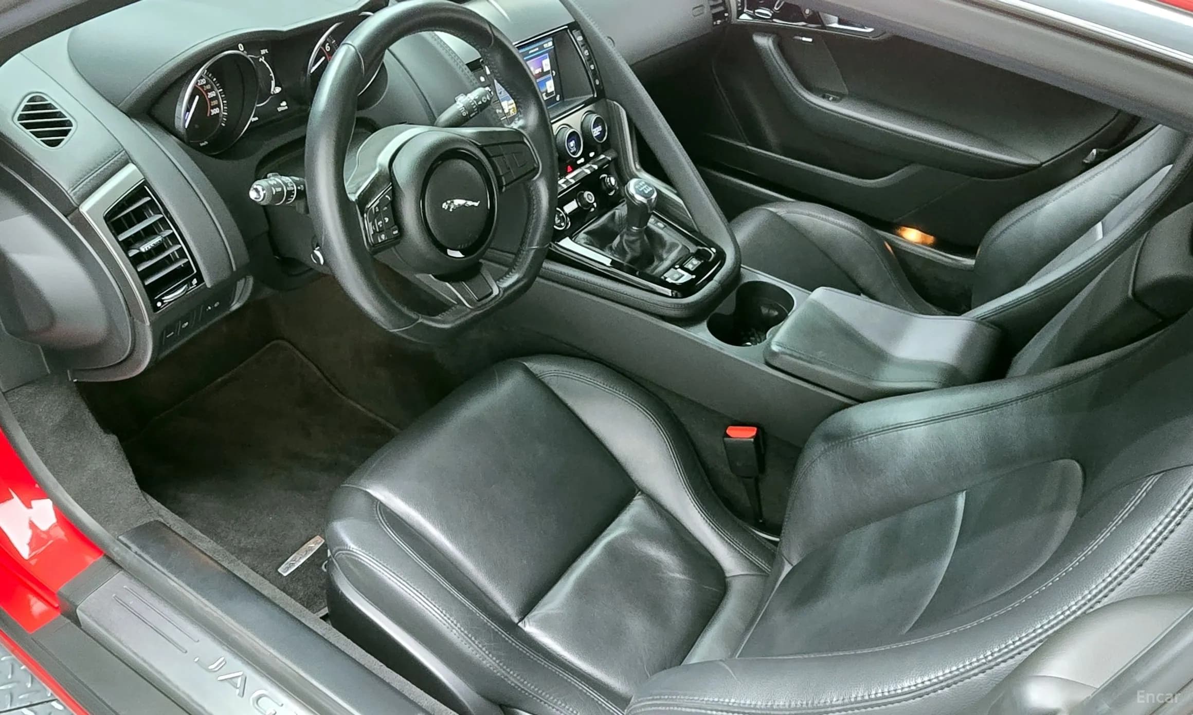 F-TYPE