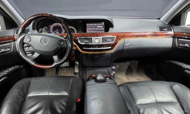 S-Class W221