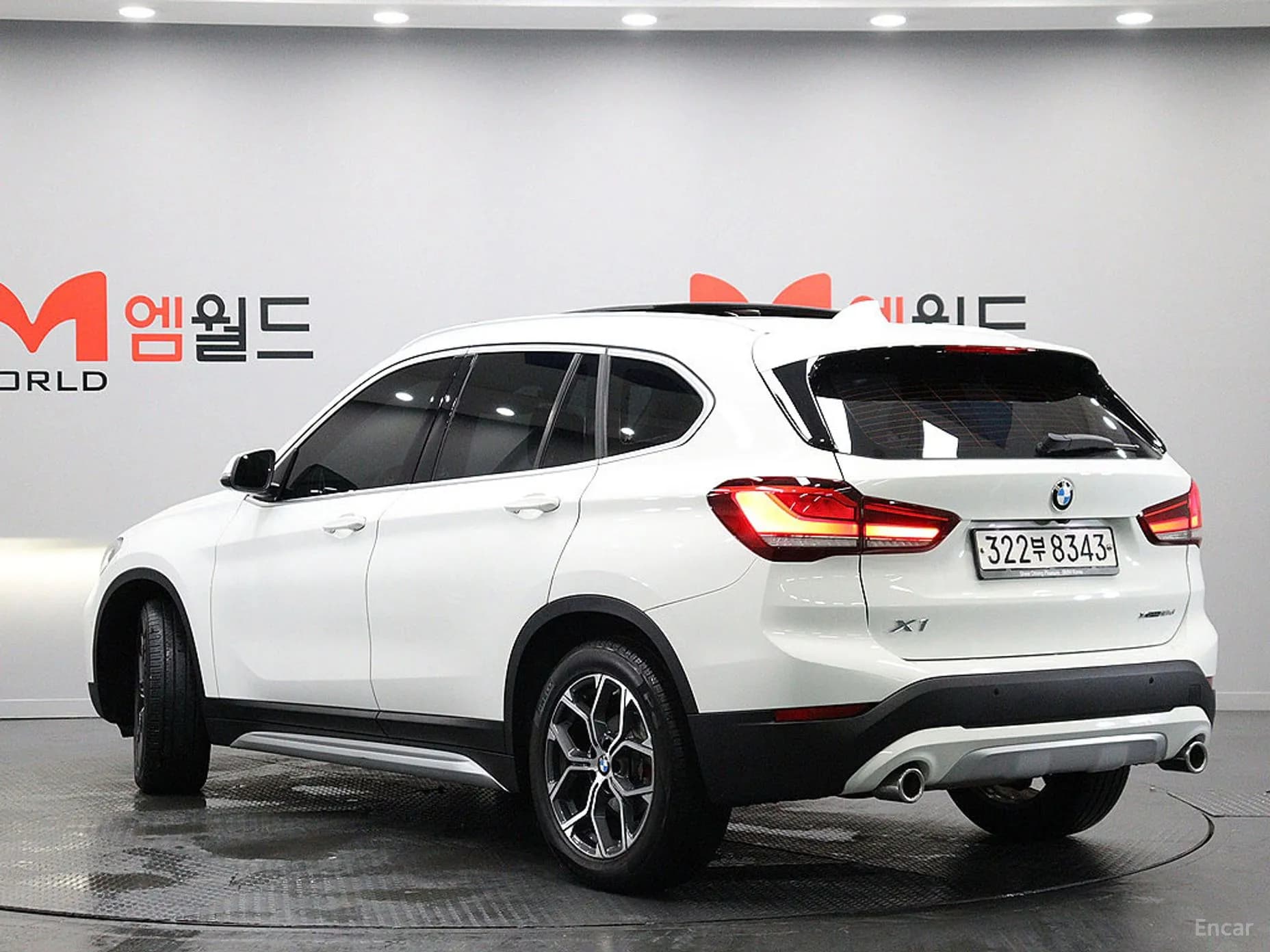X1 (F48)