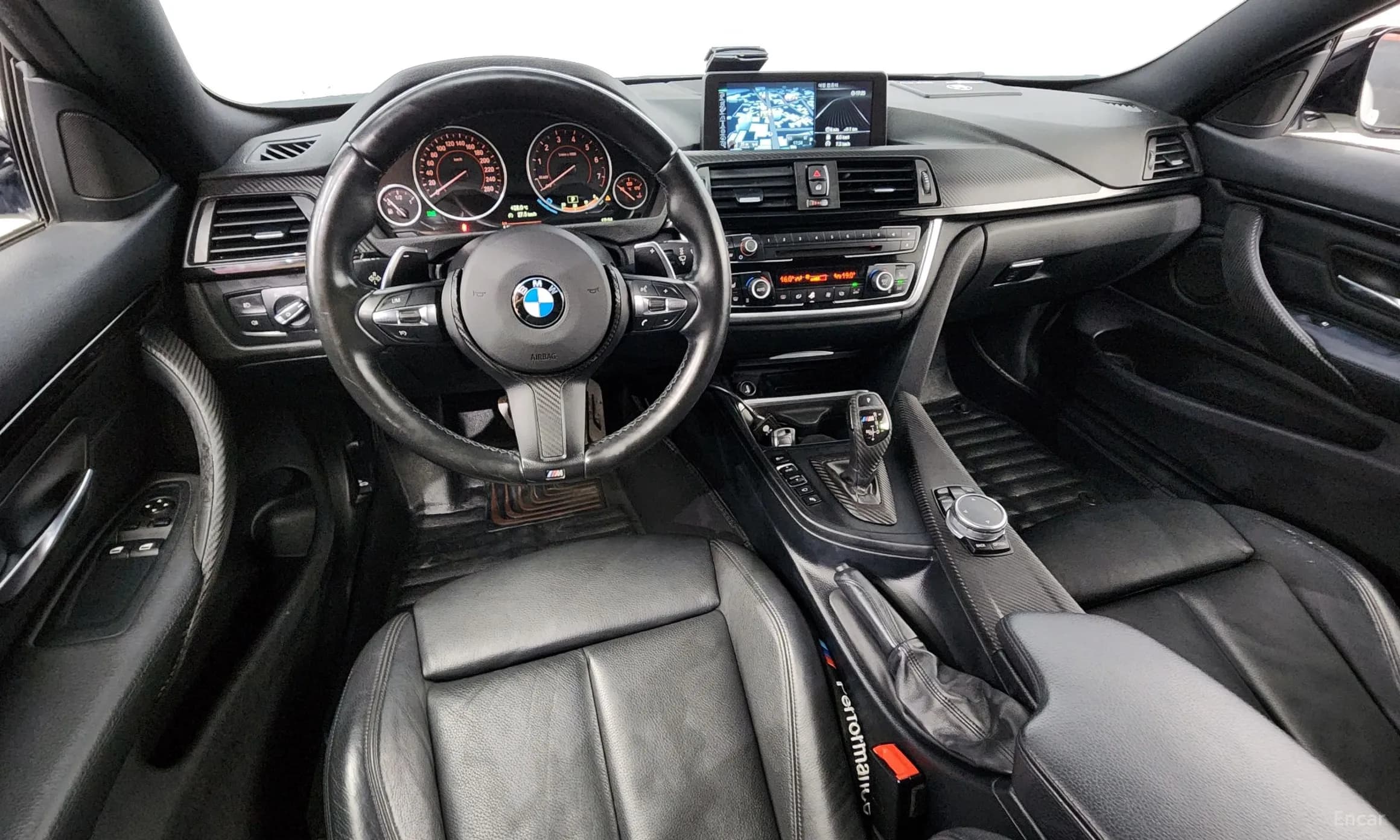 Series 4 (F32)
