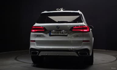 X5 (G05)