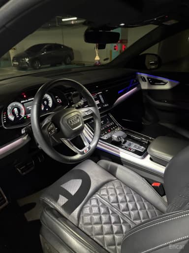 Q8 (4M)