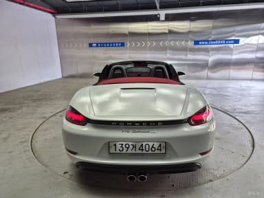 718 Boxster