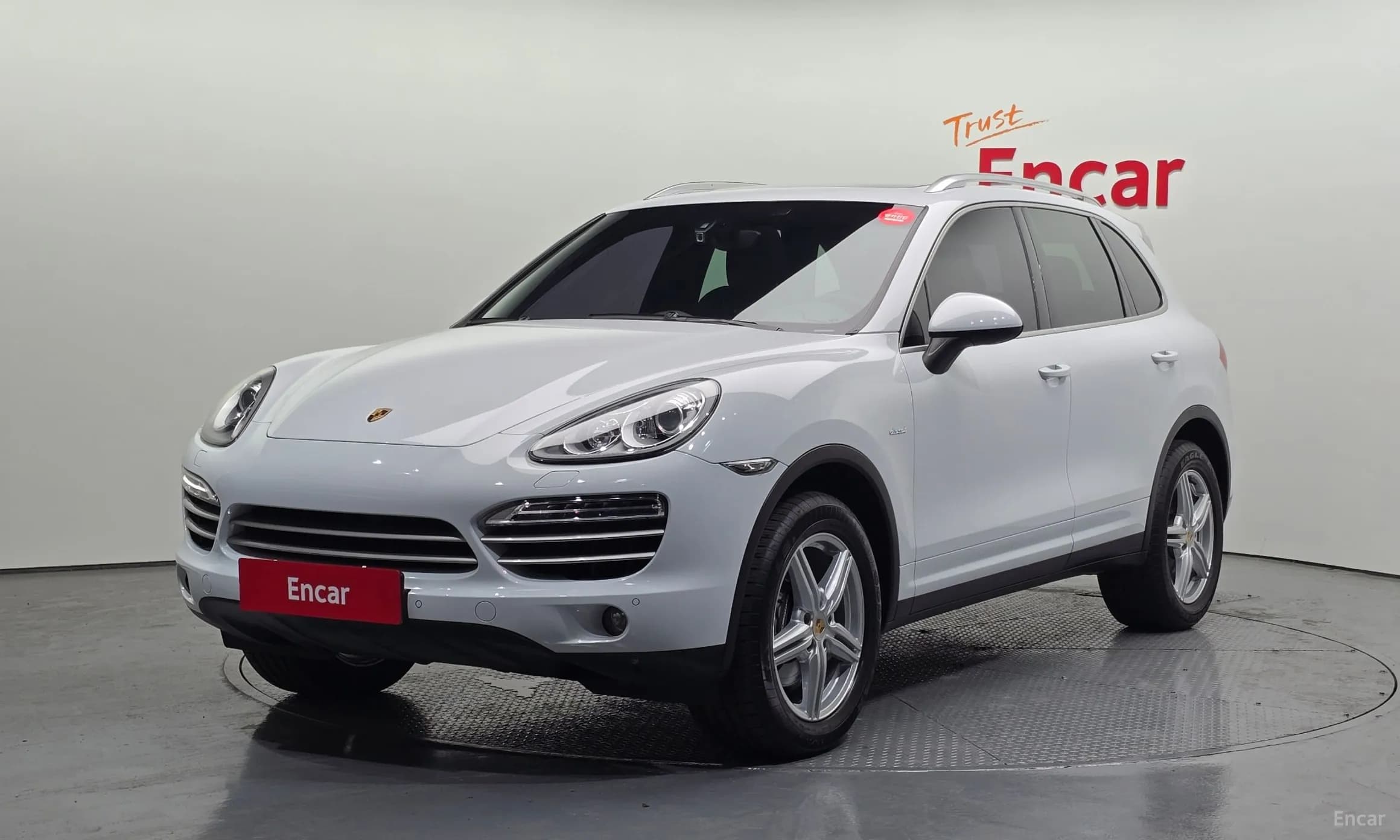 New Cayenne