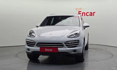 New Cayenne