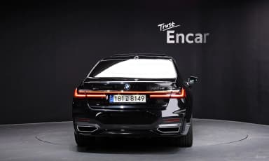7 Series (G11)