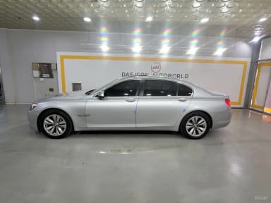 7 Series (F01)