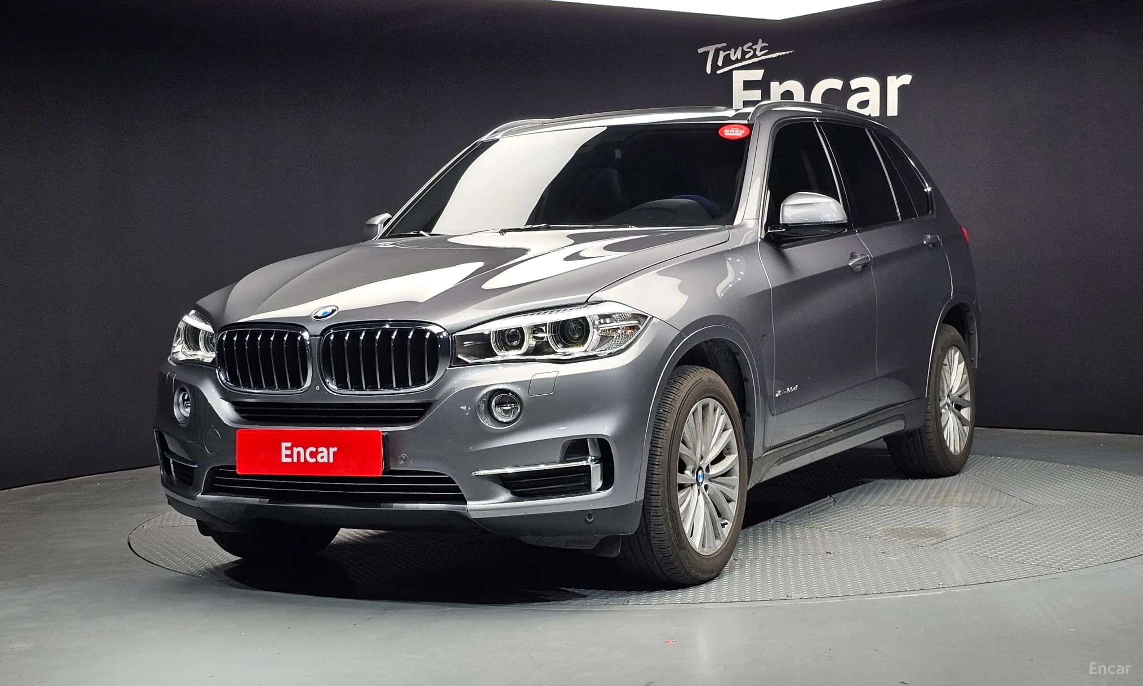 X5 (F15)
