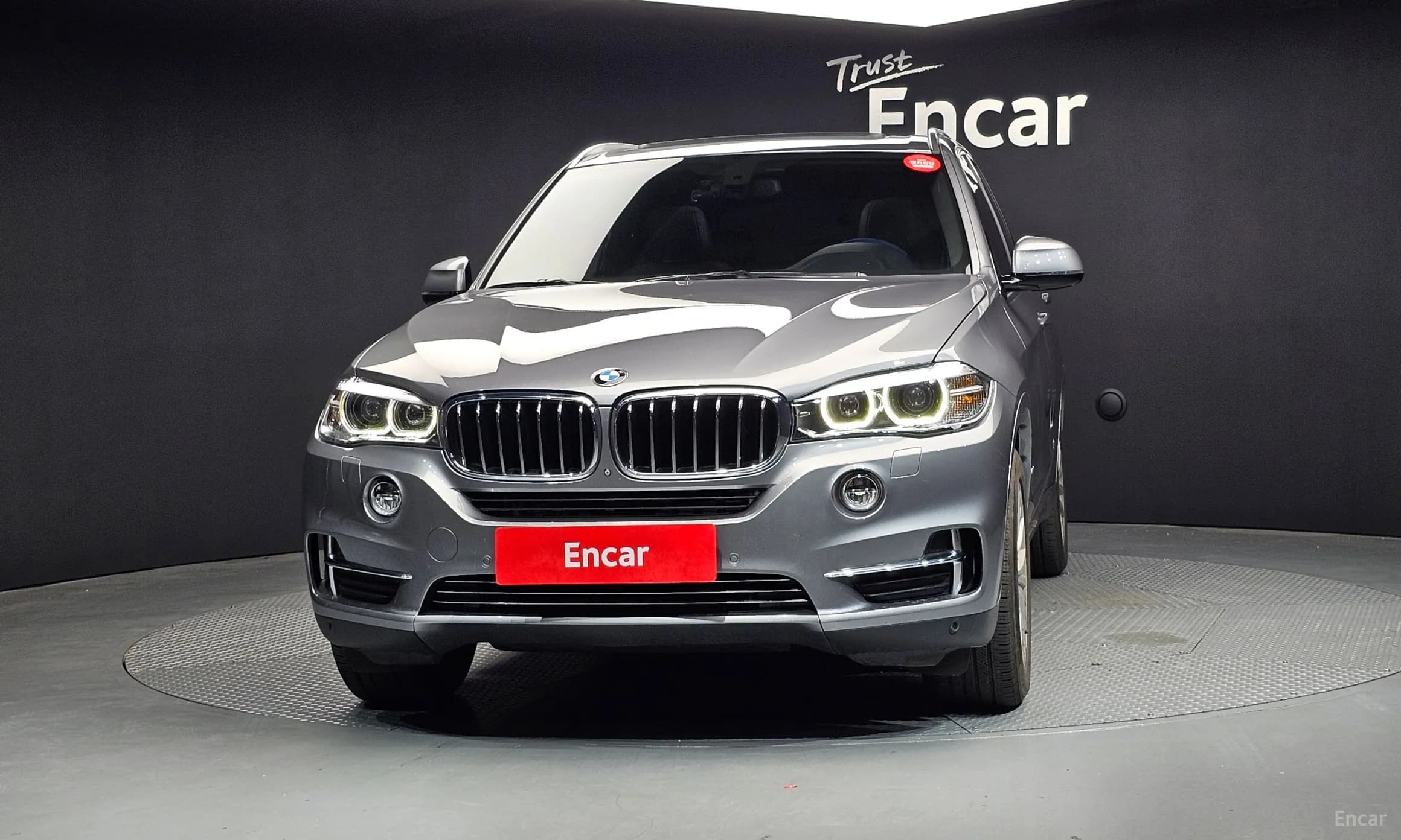X5 (F15)