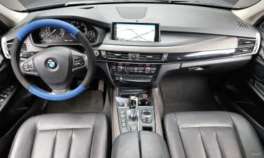 X5 (F15)