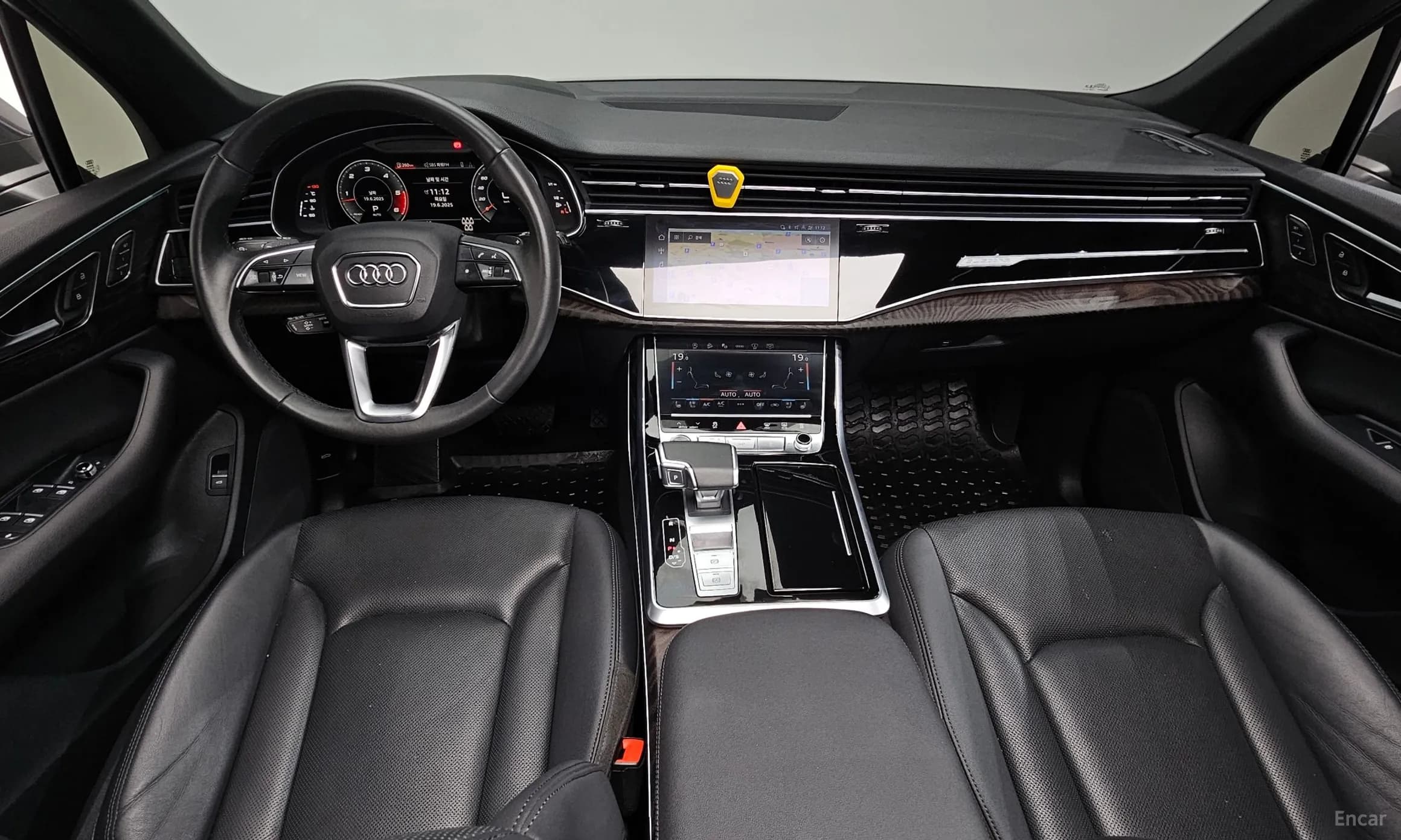 Q7 (4M)