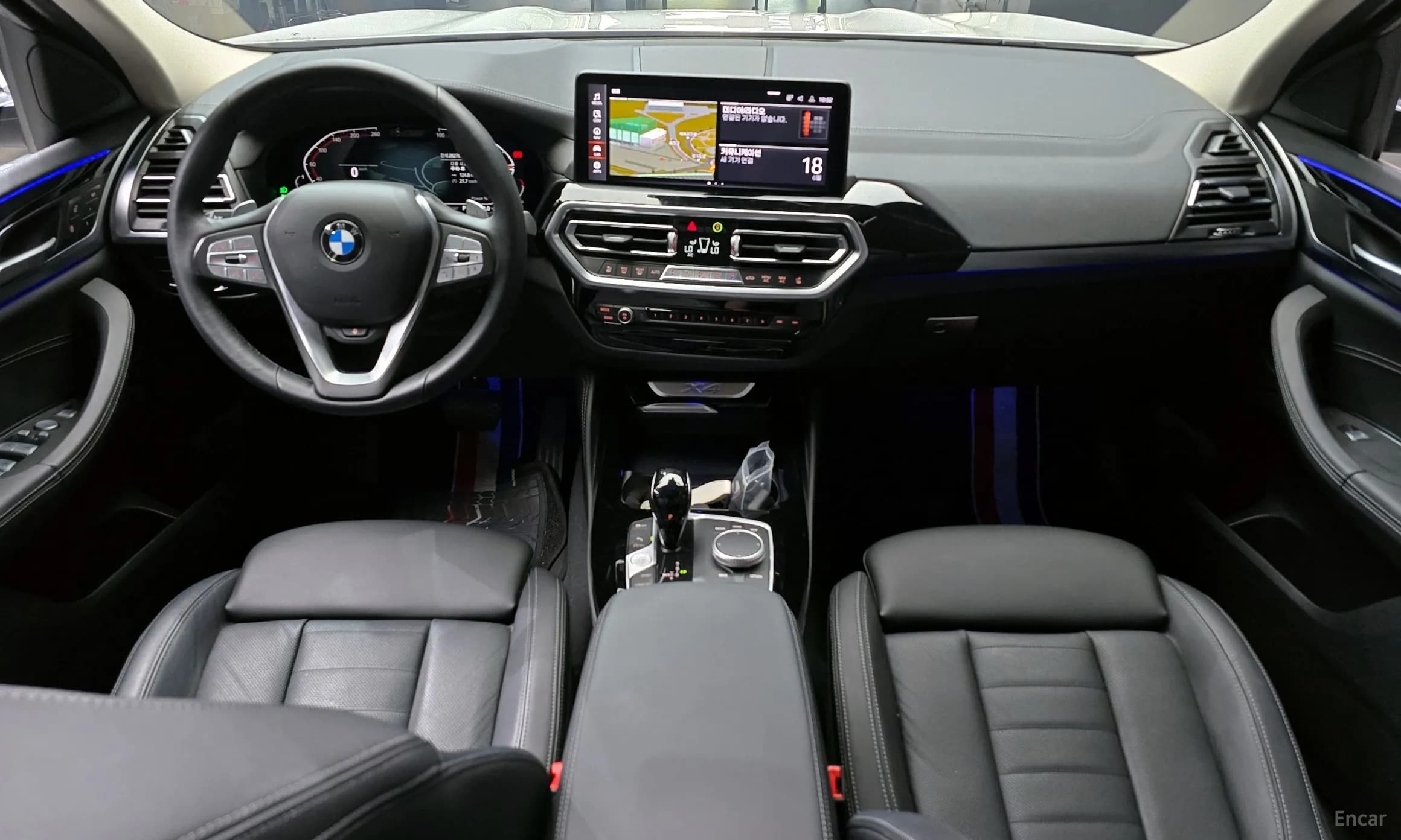 X4 (G02)