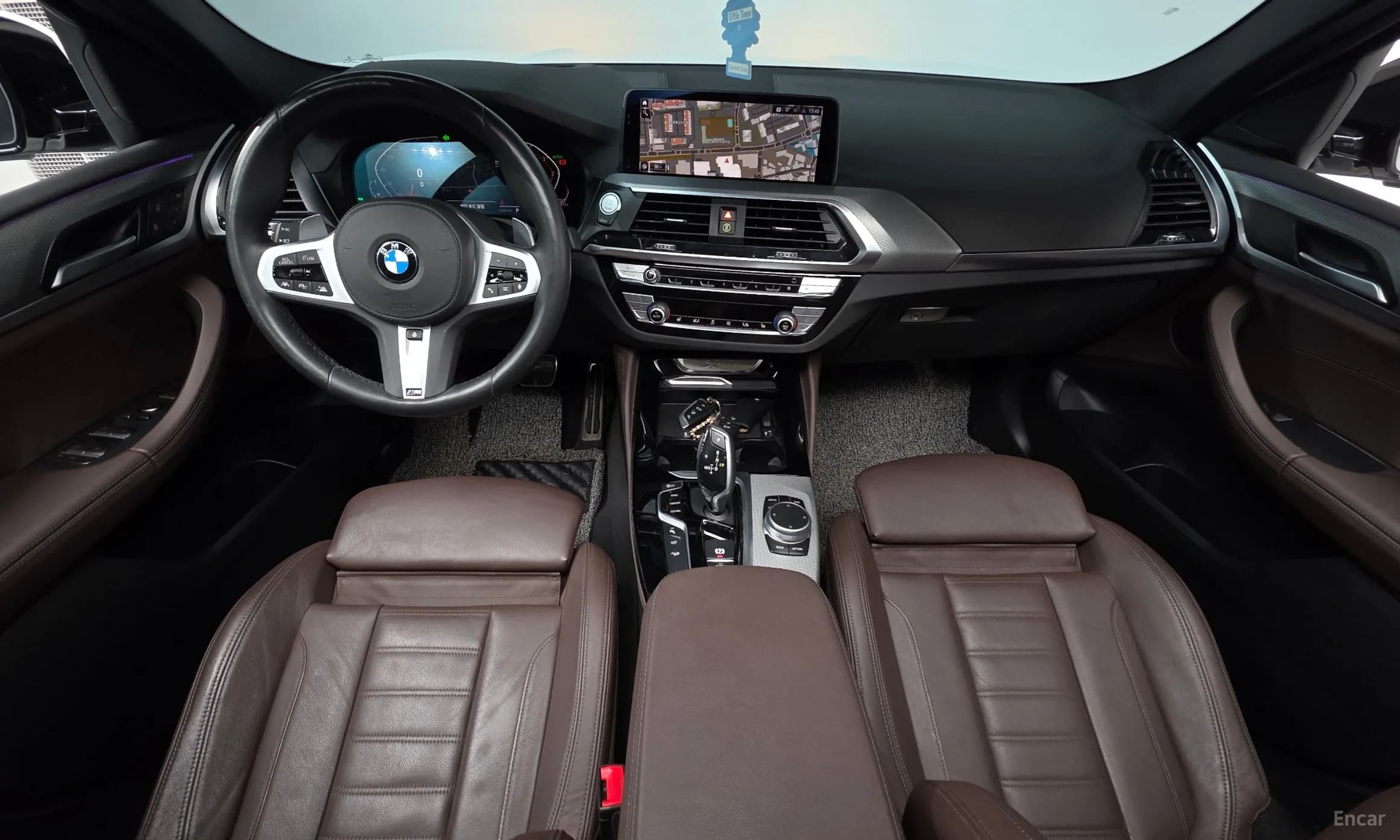 X4 (G02)