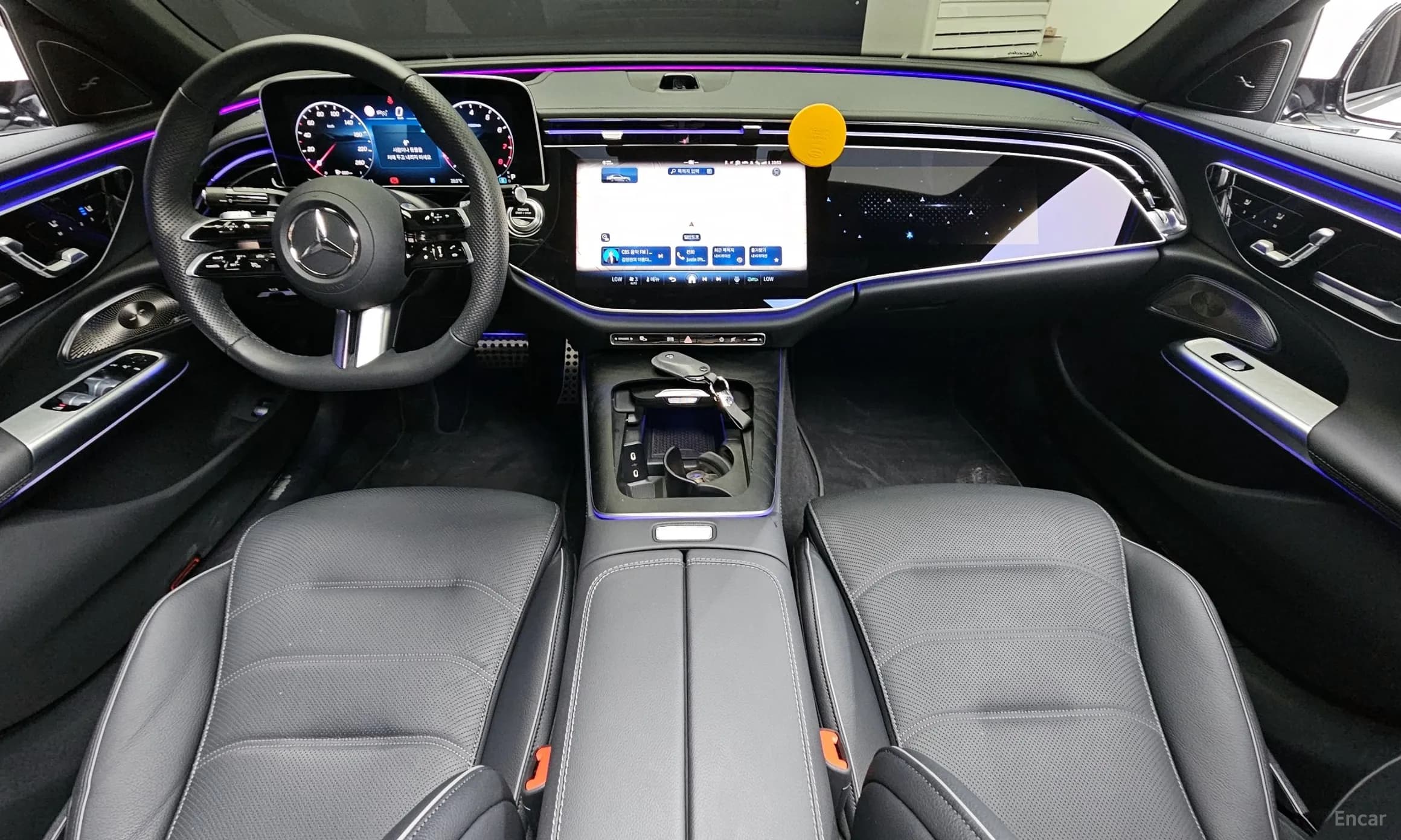E-Class W214