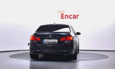 M5 (F10)
