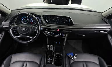 Sonata Hybrid (DN8)