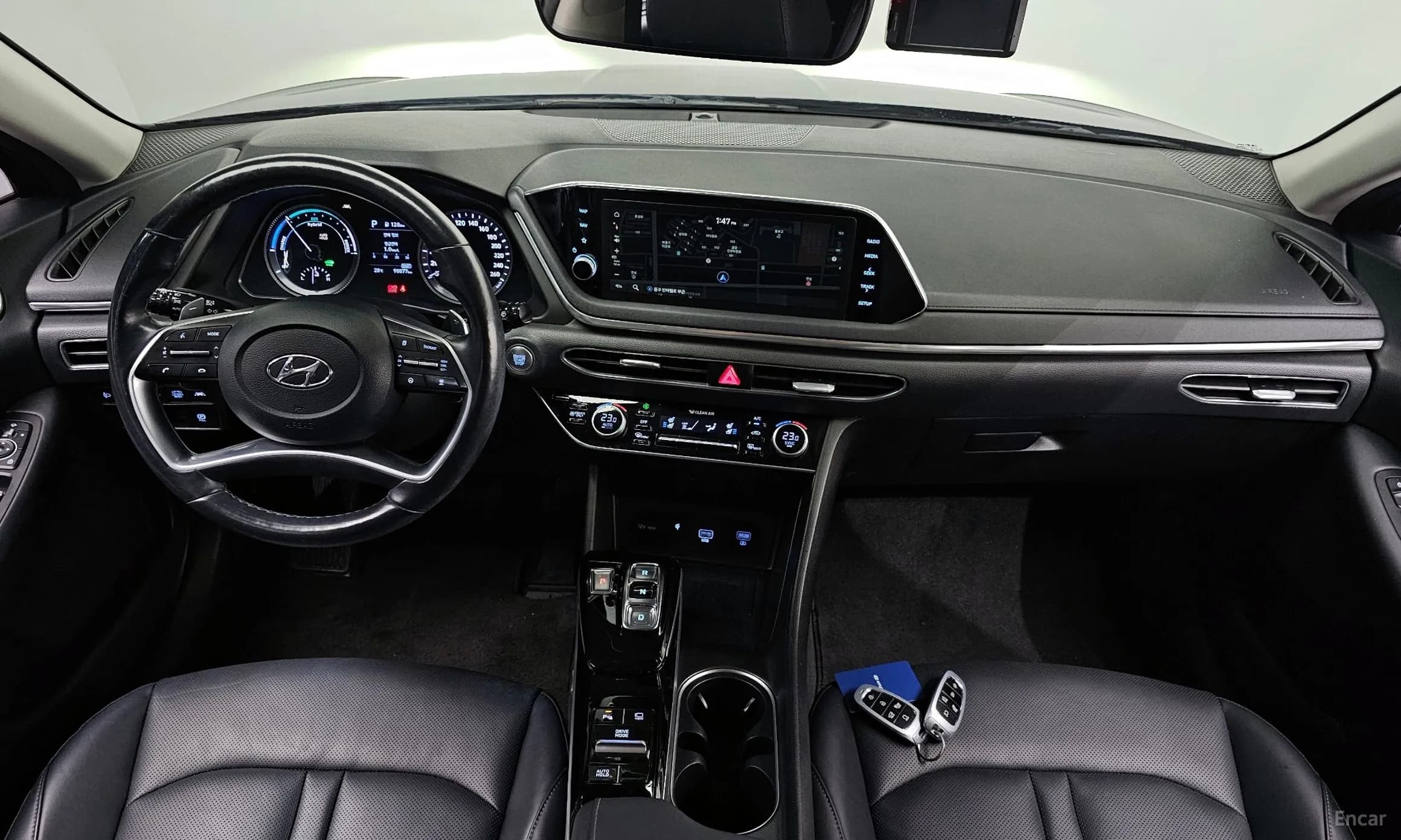 Sonata Hybrid (DN8)