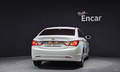 YF Sonata