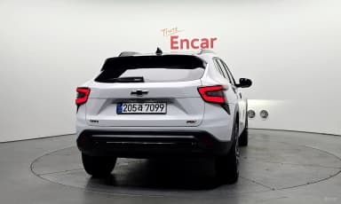 Trax Crossover