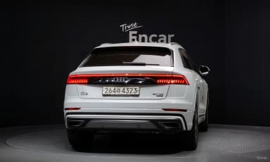 Q8 (4M)