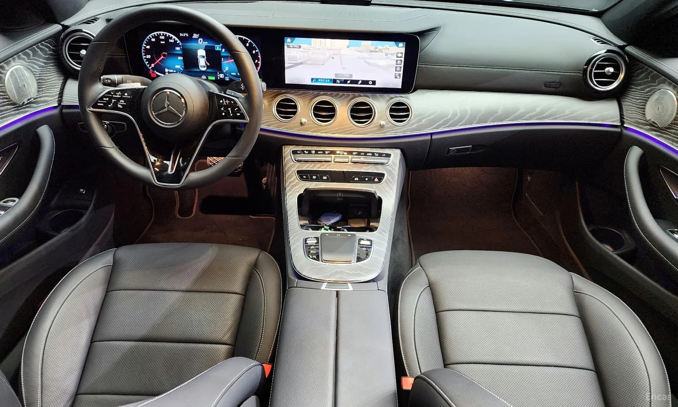 E-Class W213