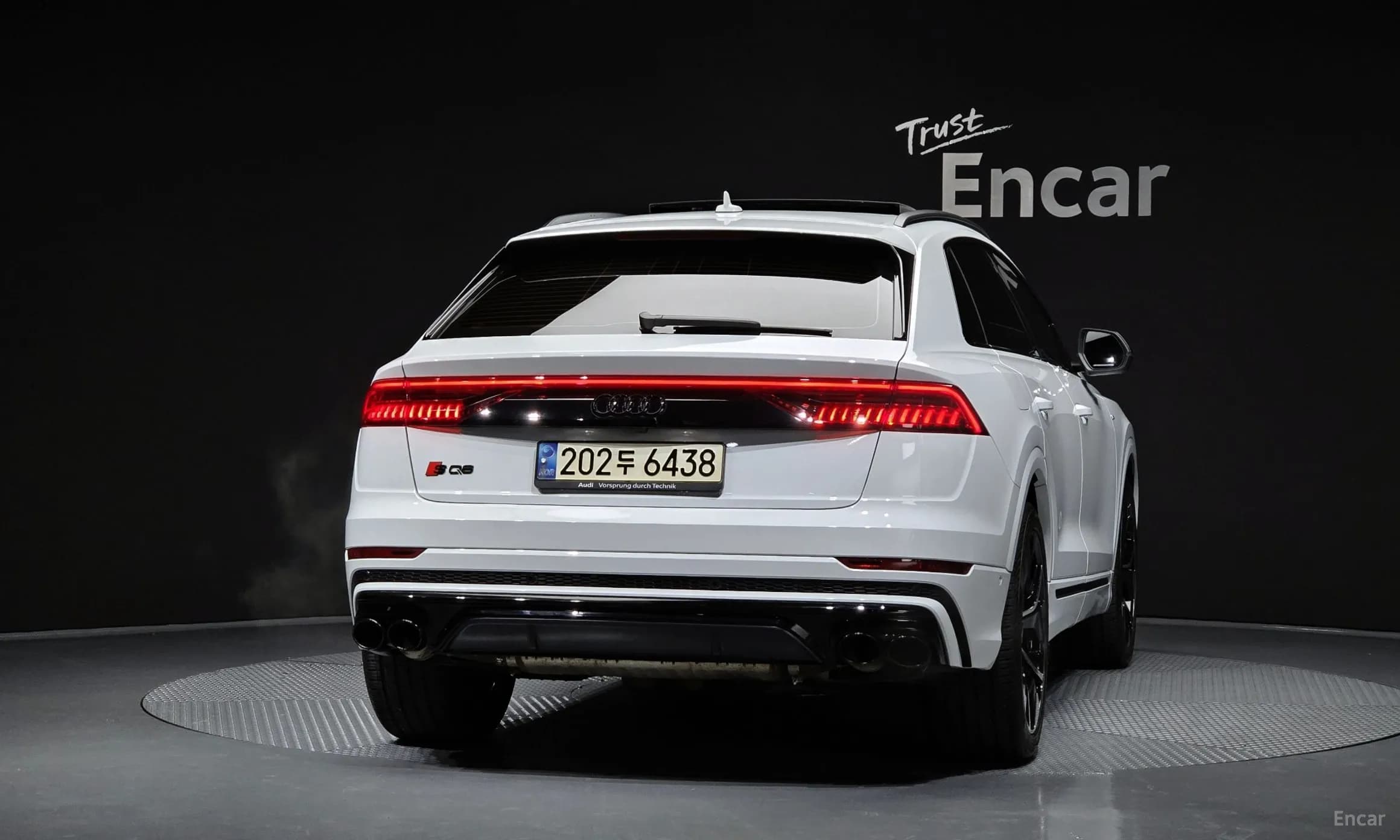 Q8 (4M)