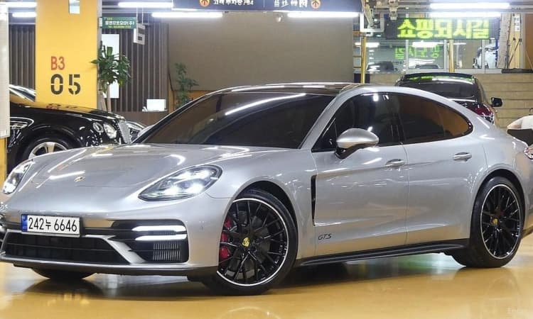 Panamera (971)