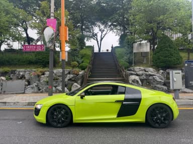 R8