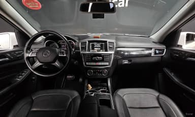 M-Class W166