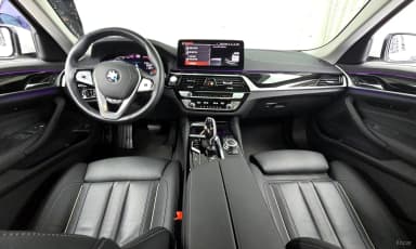 5 Series (G30)