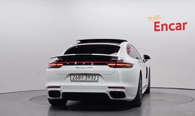 Panamera (971)