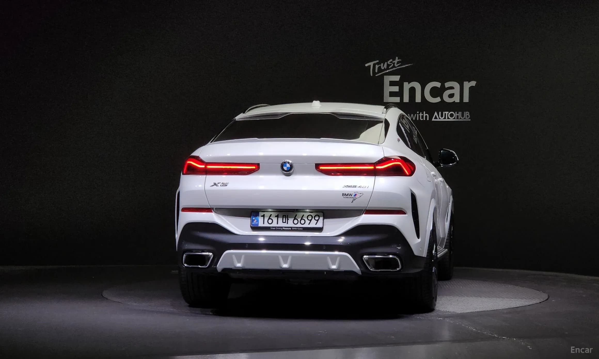 X6 (G06)