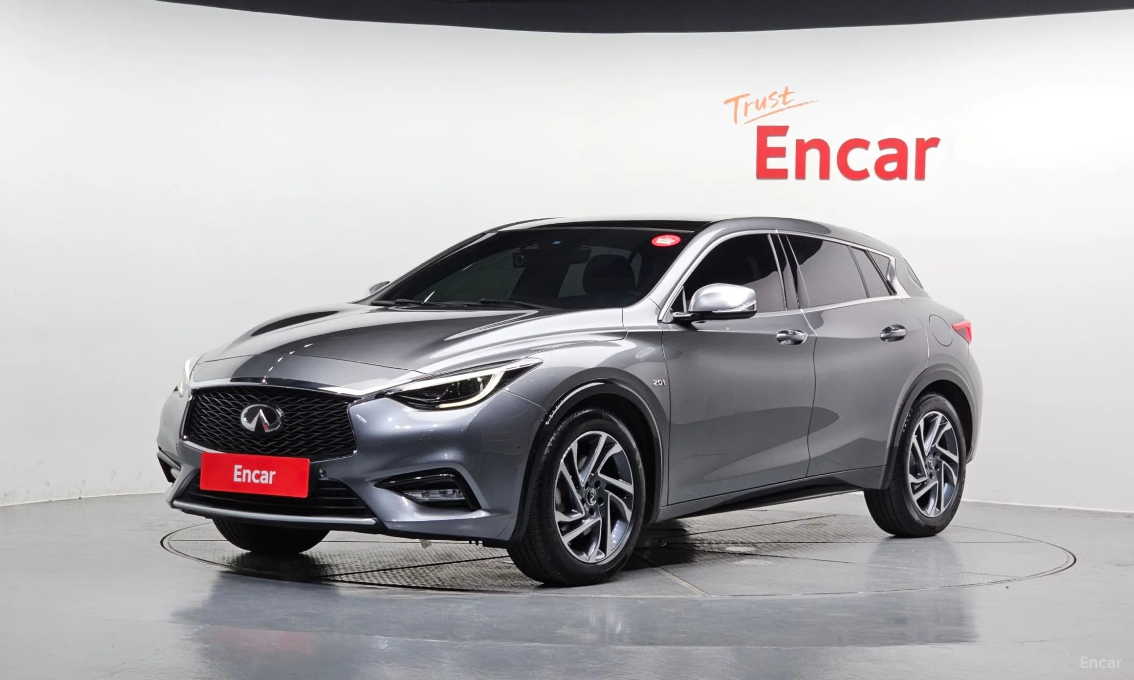 Q30