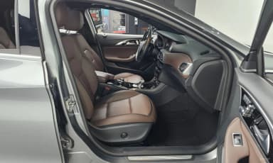 Q30
