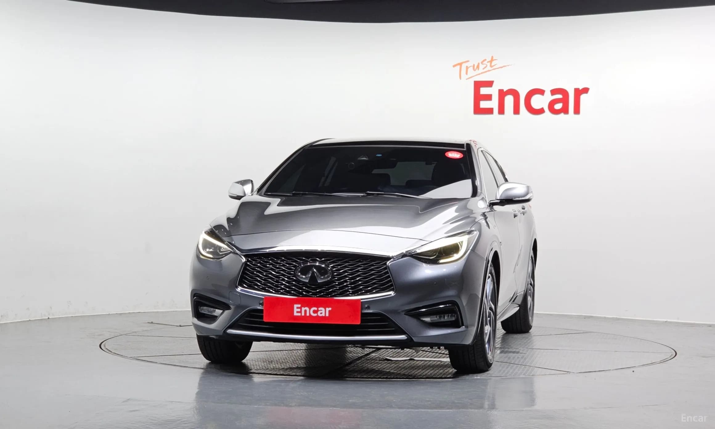 Q30