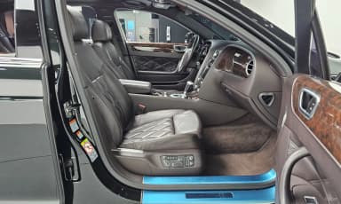Flying Spur Gen 1