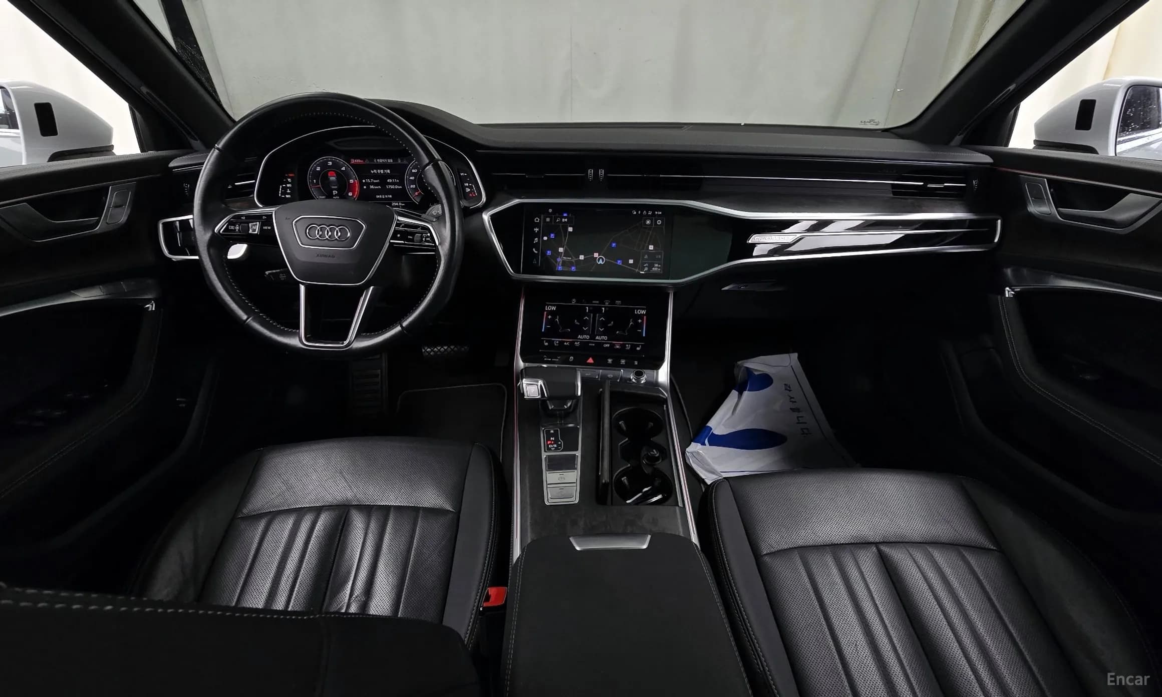 A6 (C8)