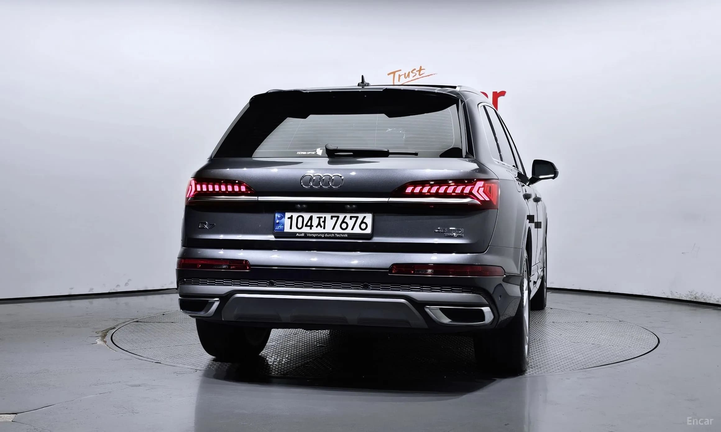 Q7 (4M)