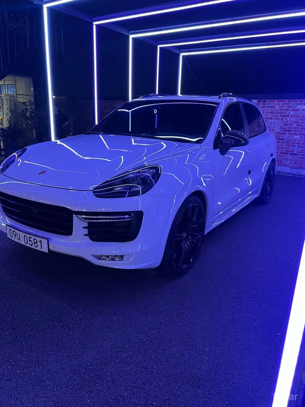 New Cayenne