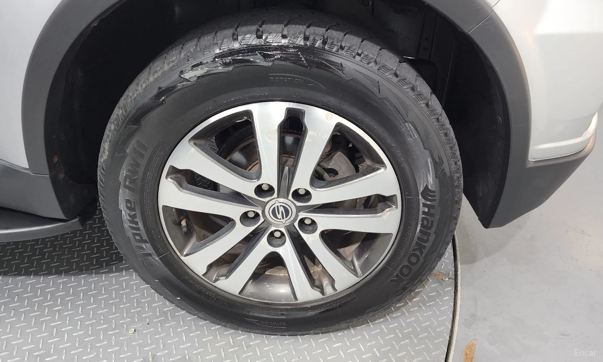 Rexton W