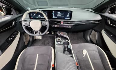 EV6