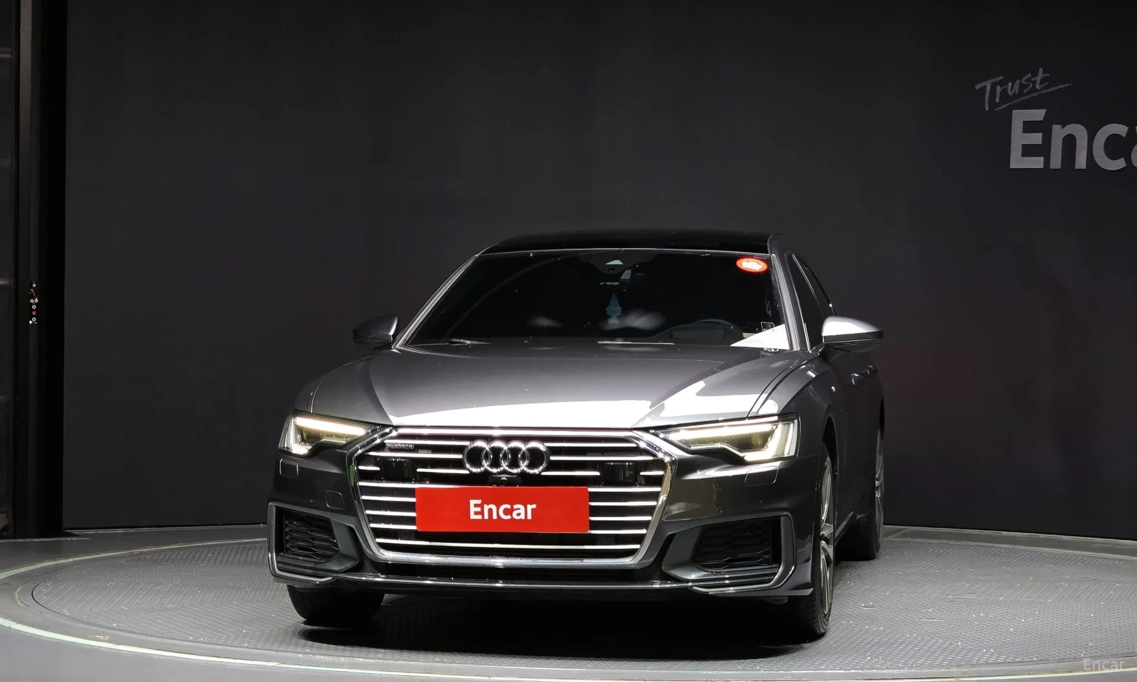 A6 (C8)