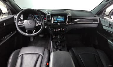 Rexton Sports Khan