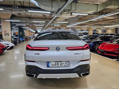 X6 (G06)