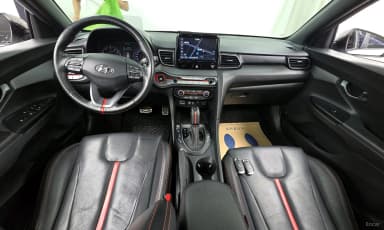 Veloster (JS)