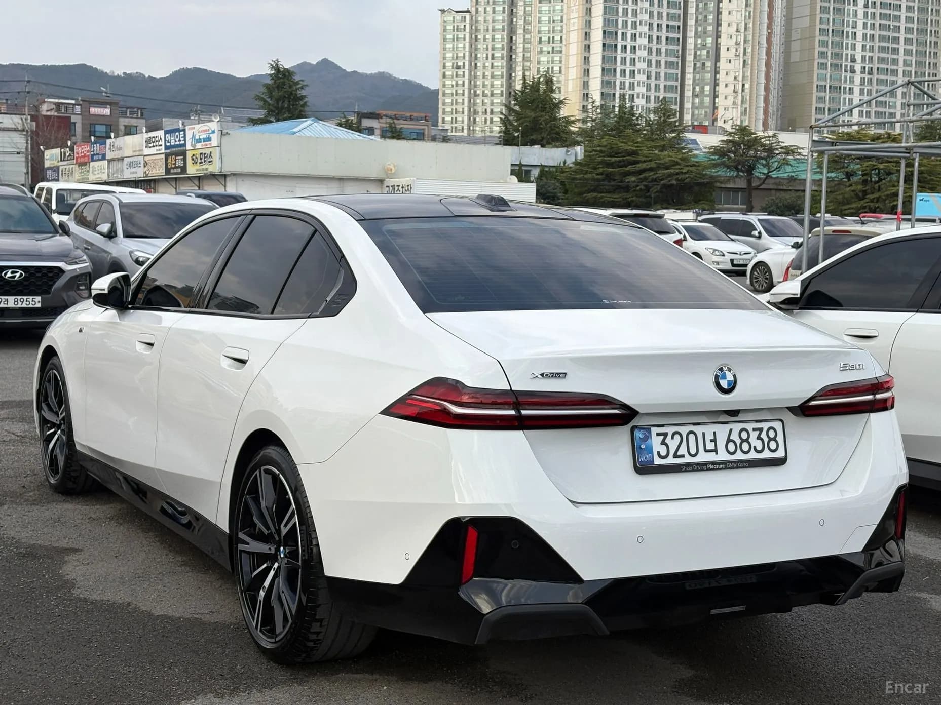 5 Series (G60)
